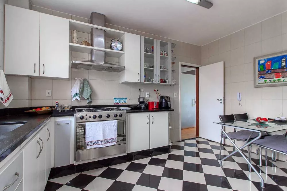 Apartamento à venda com 4 quartos, 155m² - Foto 6