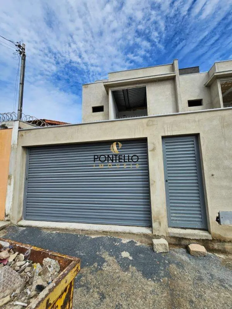 Casa, 3 quartos, 104 m² - Foto 1