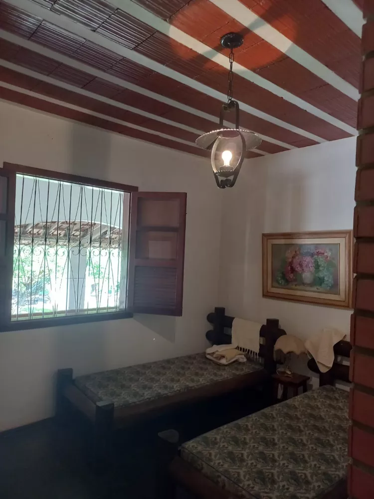 Chácara à venda com 4 quartos, 335m² - Foto 6