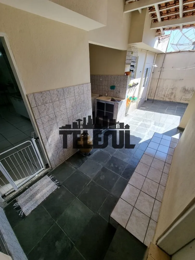 Casa, 6 quartos, 225 m² - Foto 15