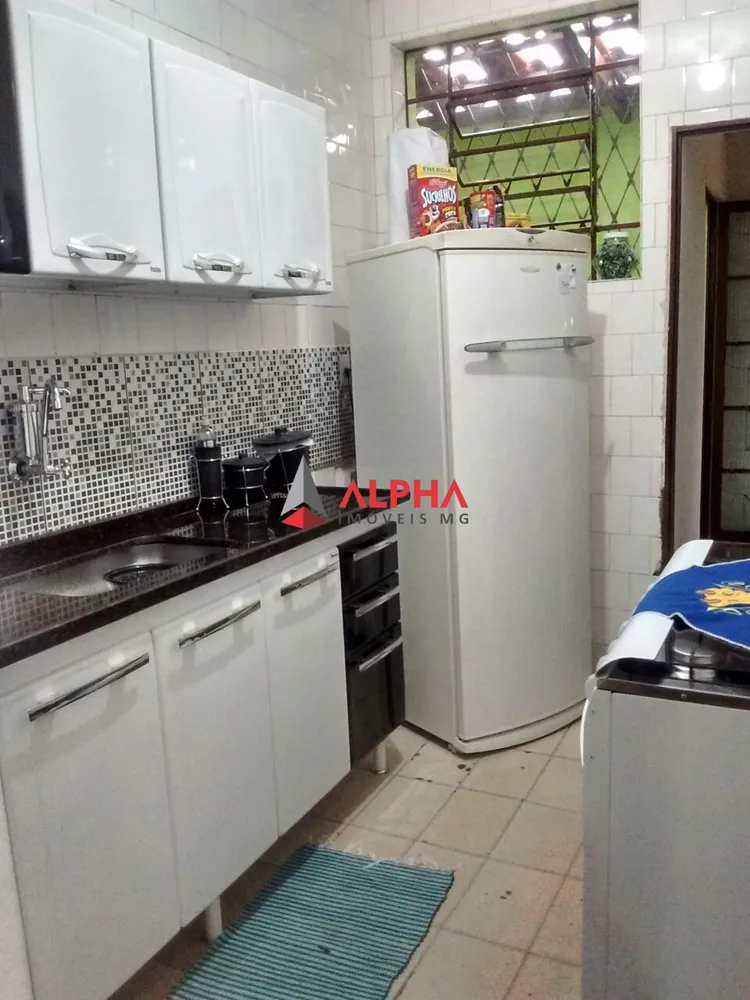 Casa, 3 quartos, 370 m² - Foto 2