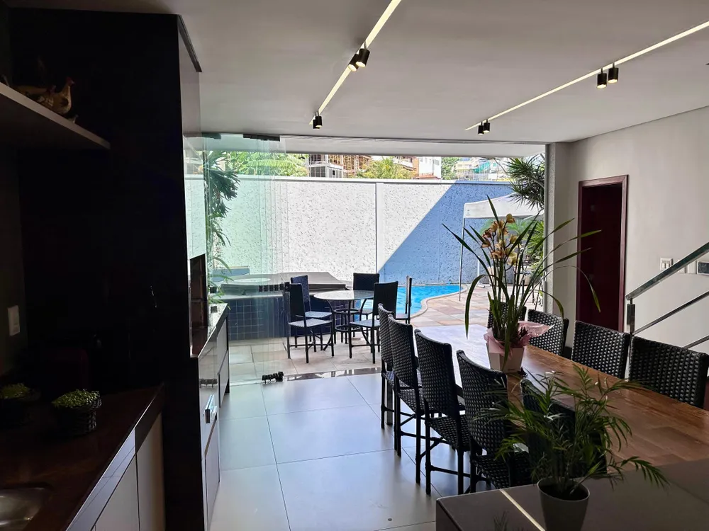 Casa, 3 quartos, 364 m² - Foto 2