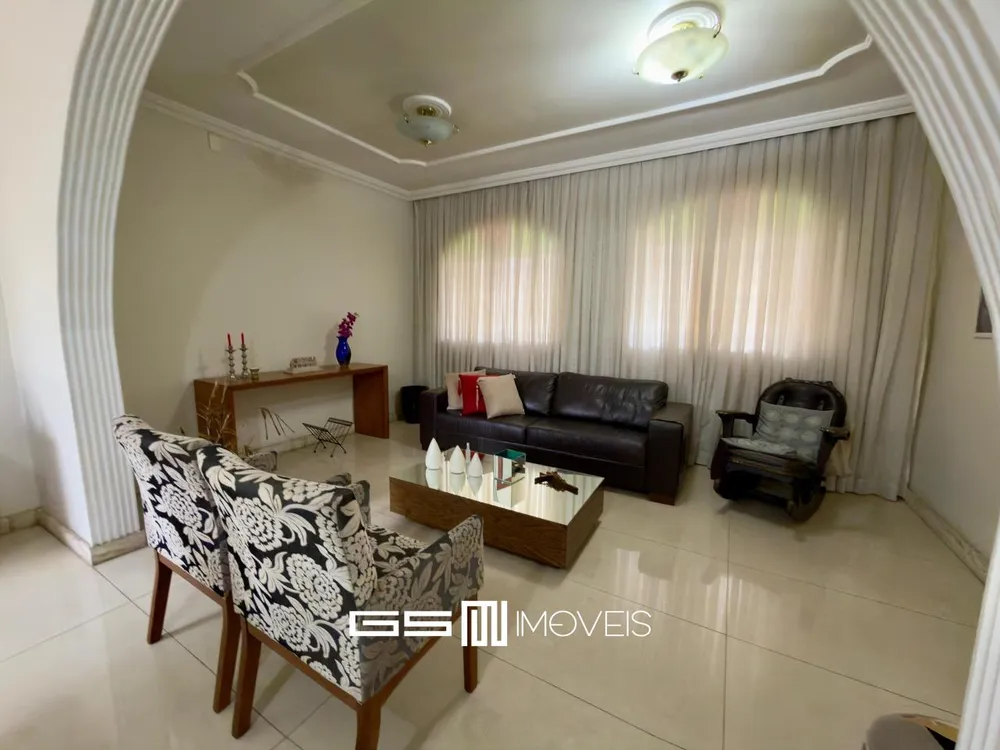 Casa, 3 quartos, 218 m² - Foto 3