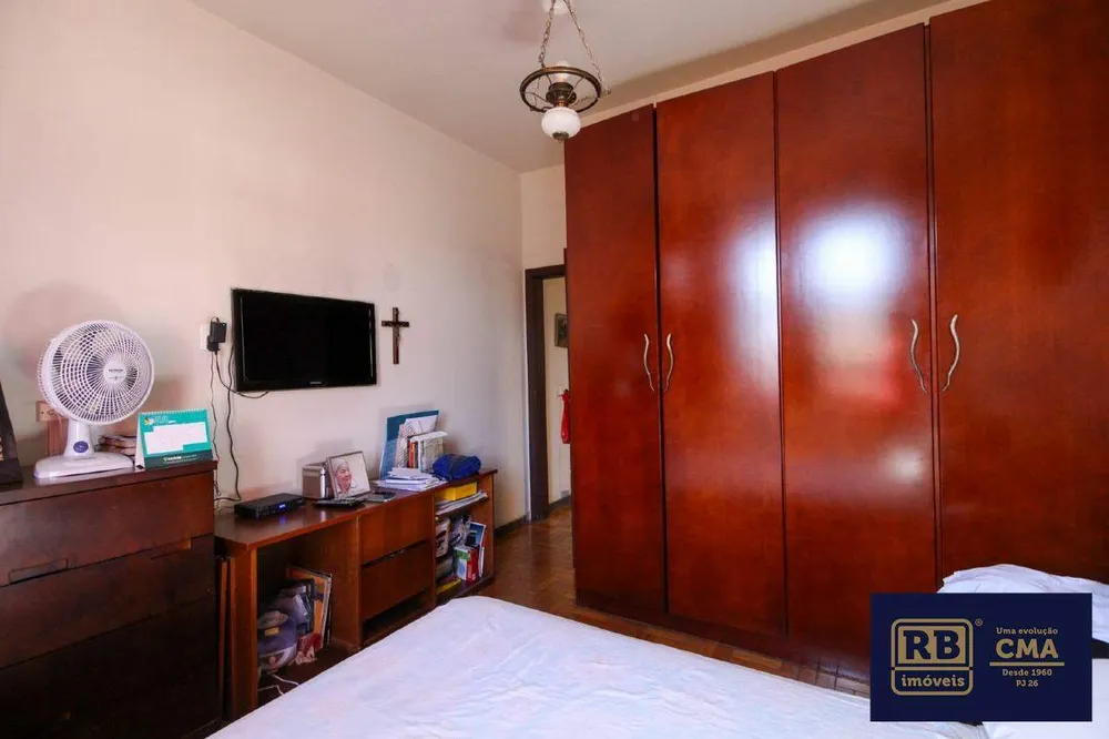 Casa, 4 quartos, 270 m² - Foto 4