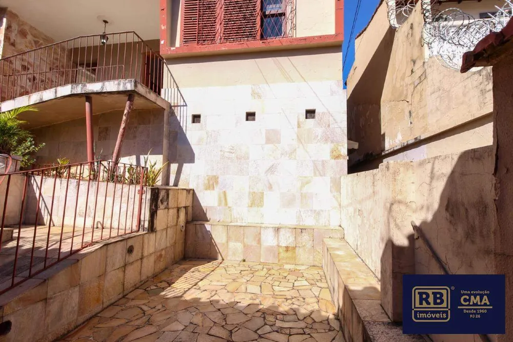 Casa, 4 quartos, 270 m² - Foto 3