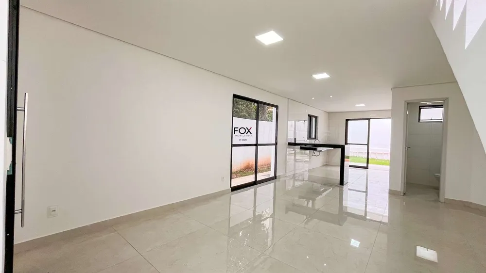 Casa, 3 quartos, 235 m² - Foto 4