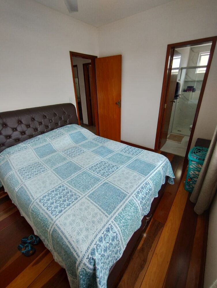 Apartamento à venda com 3 quartos, 80m² - Foto 4