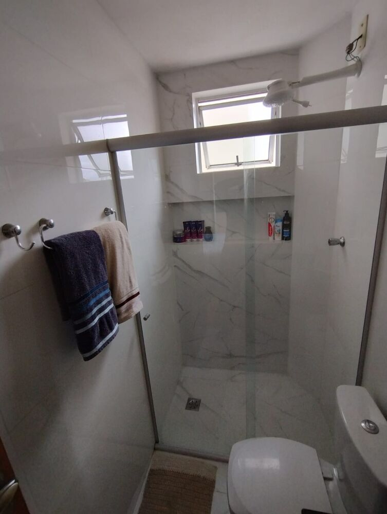 Apartamento à venda com 3 quartos, 80m² - Foto 2