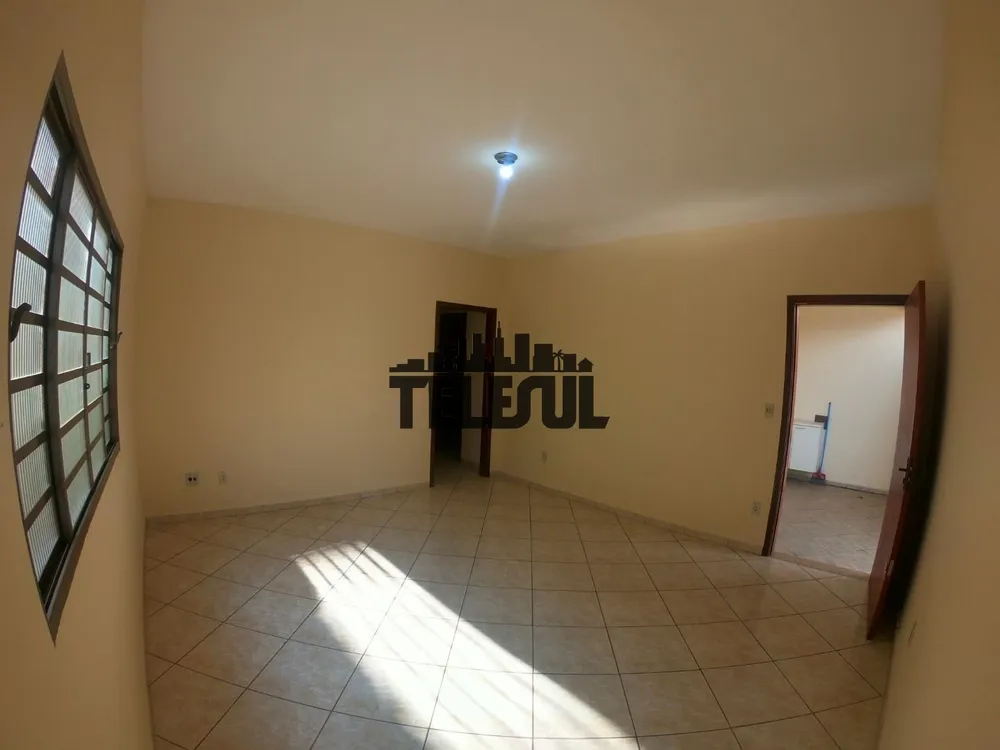Casa, 3 quartos, 350 m² - Foto 1