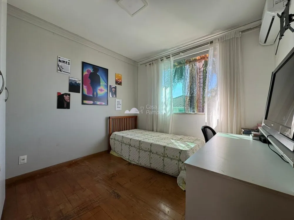 Casa, 3 quartos, 219 m² - Foto 3