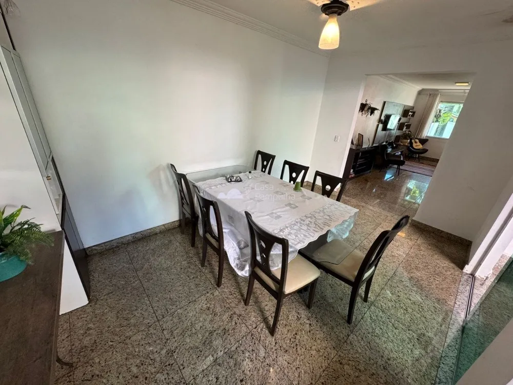 Casa, 3 quartos, 219 m² - Foto 1