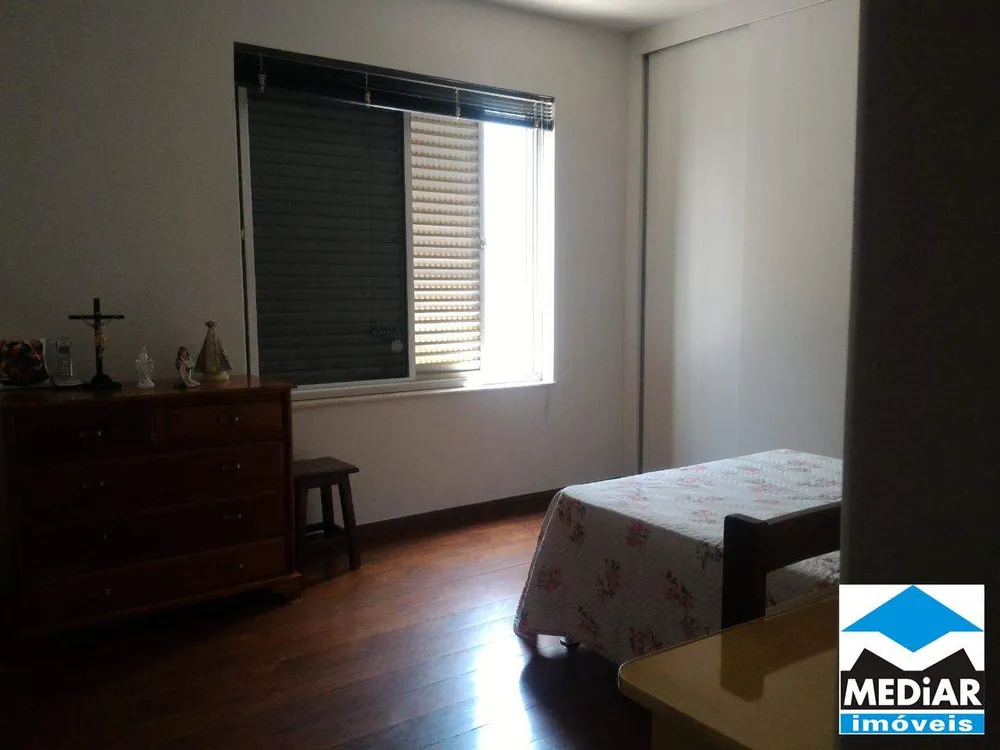 Apartamento, 4 quartos, 210 m² - Foto 8