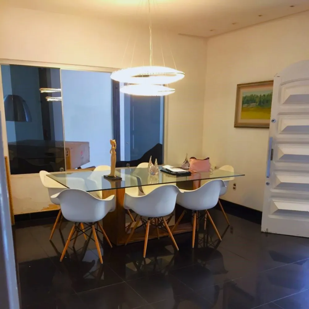 Casa, 4 quartos, 360 m² - Foto 1