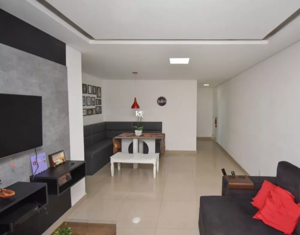 Apartamento à venda com 3 quartos, 75m² - Foto 4