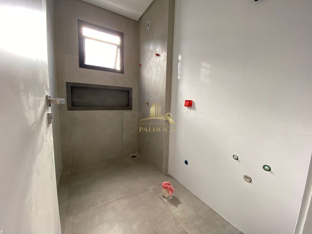 Casa à venda com 3 quartos, 216m² - Foto 7