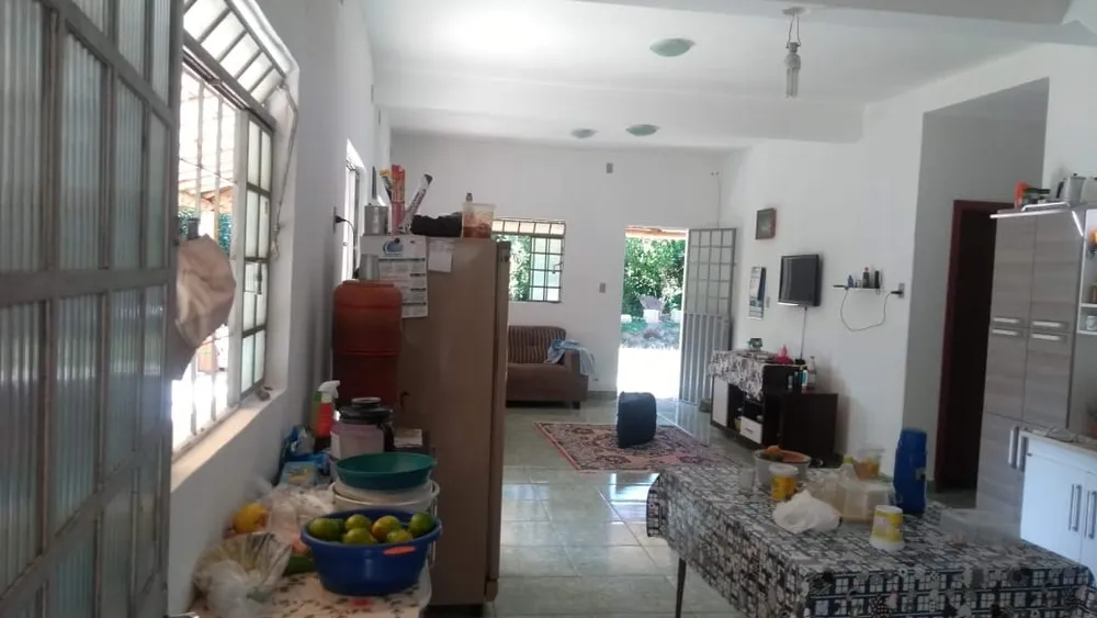 Chácara, 4 quartos, 2560 m² - Foto 4