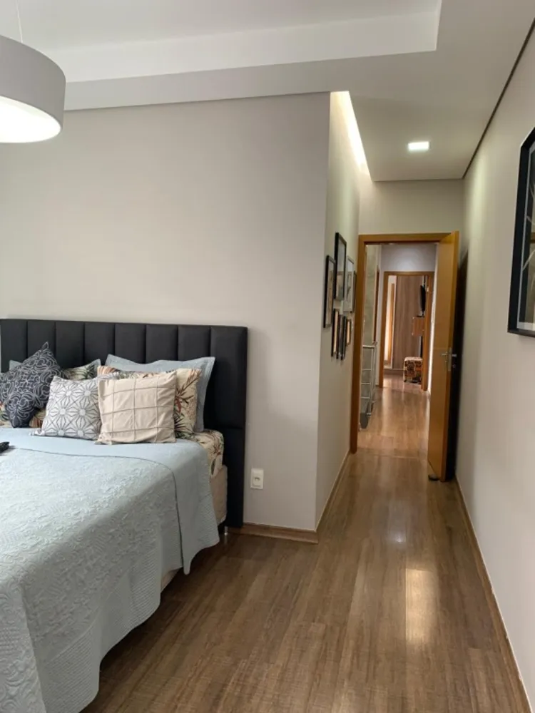 Casa, 4 quartos, 275 m² - Foto 18