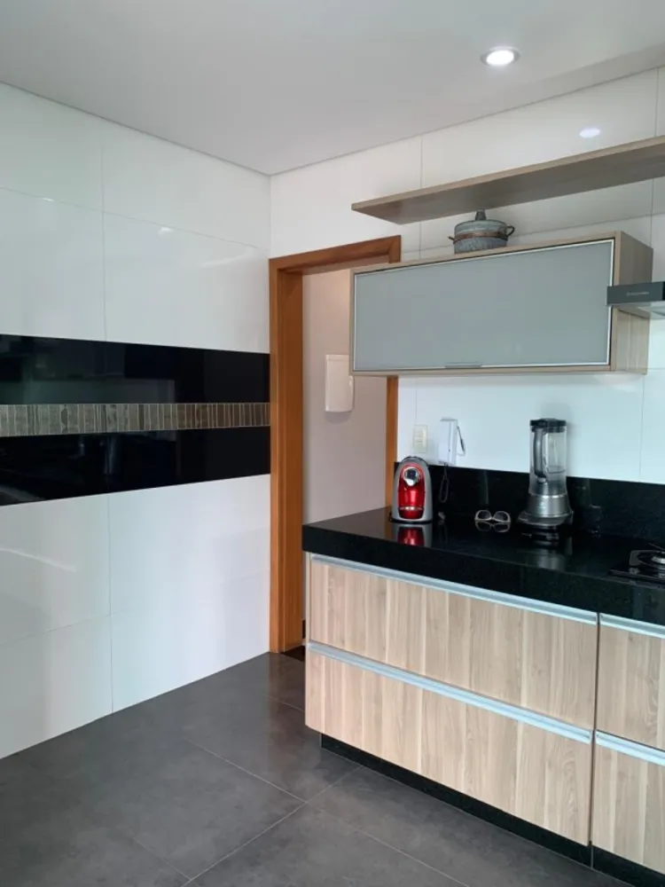 Casa, 4 quartos, 275 m² - Foto 17