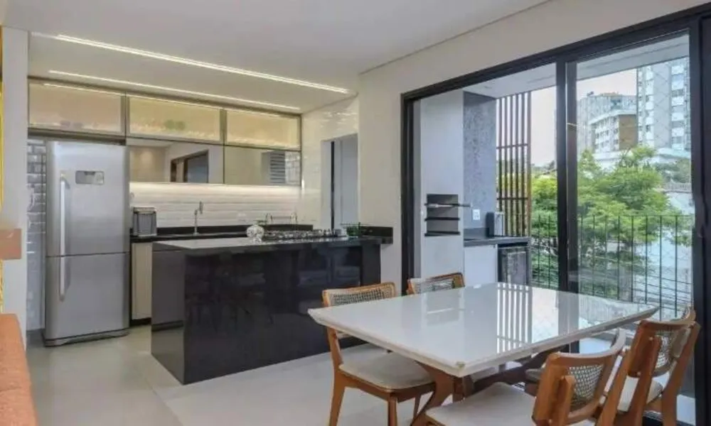 Apartamento, 3 quartos, 121 m² - Foto 2