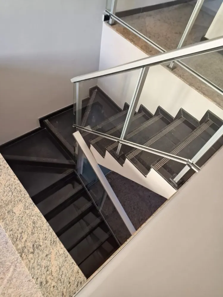 Casa, 3 quartos, 230 m² - Foto 4