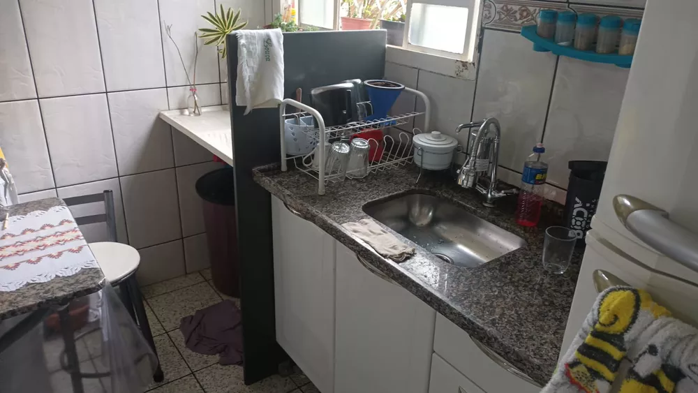 Apartamento à venda com 2 quartos, 45m² - Foto 17