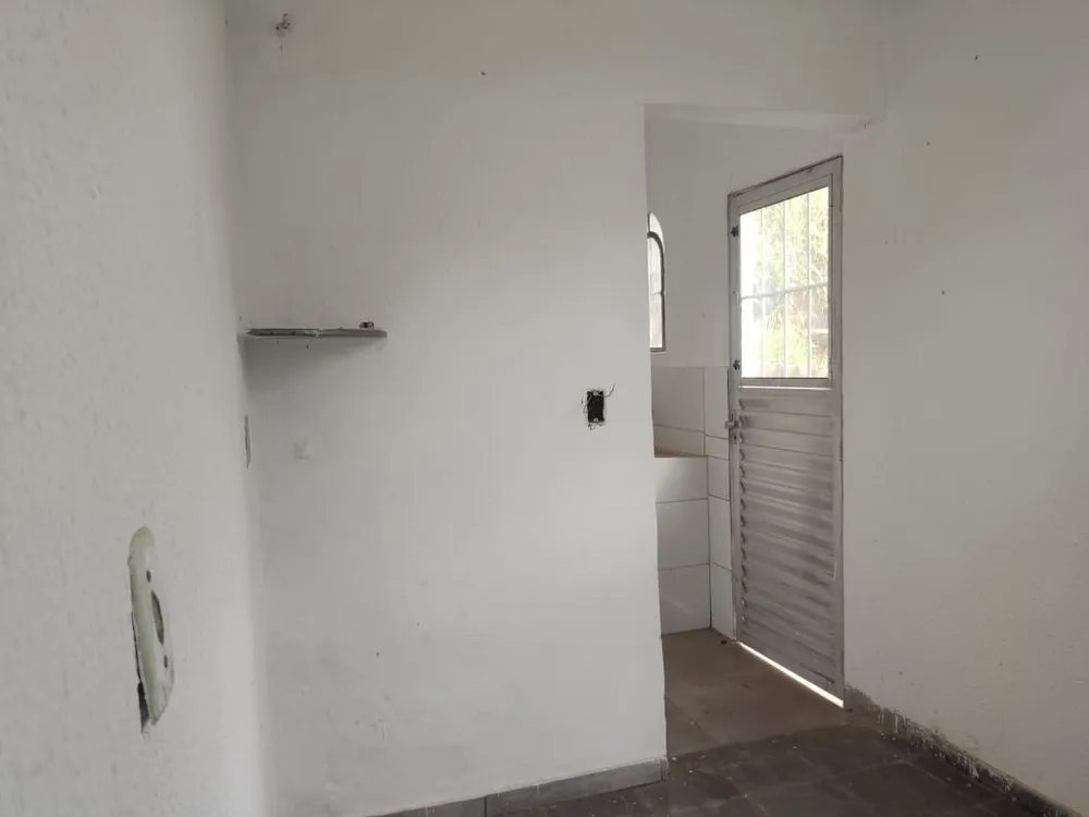 Casa, 1 quarto, 376 m² - Foto 3