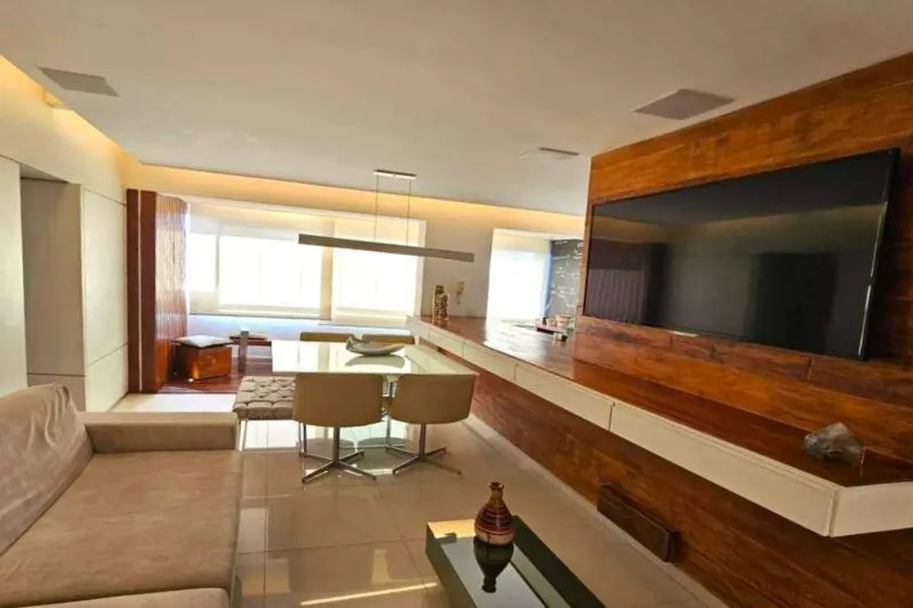 Apartamento, 4 quartos, 198 m² - Foto 1