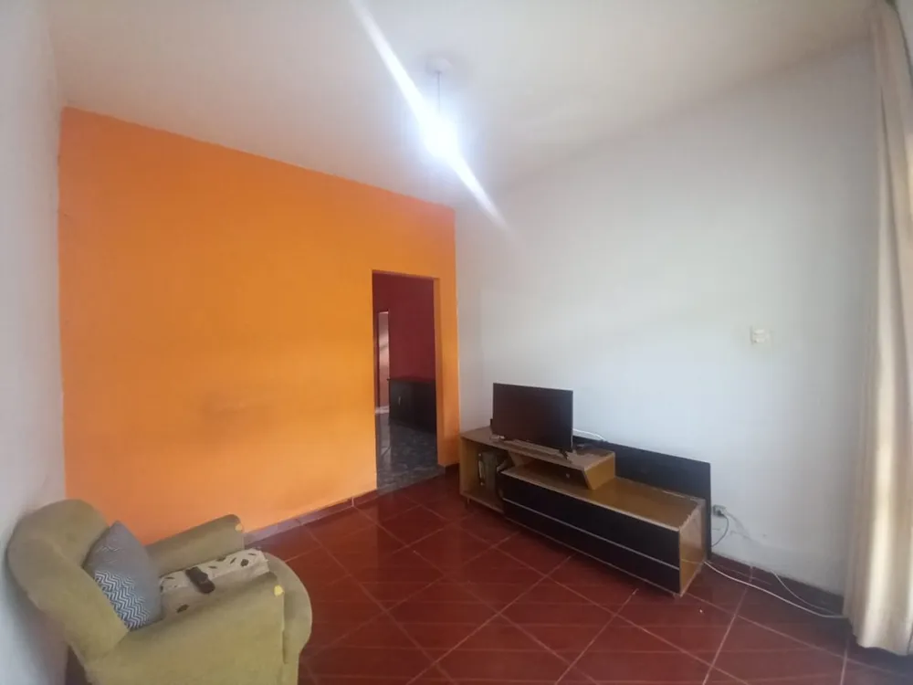Casa, 3 quartos, 70 m² - Foto 2