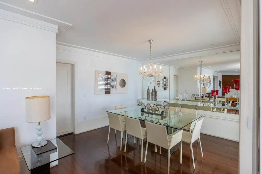 Apartamento, 3 quartos, 184 m² - Foto 2