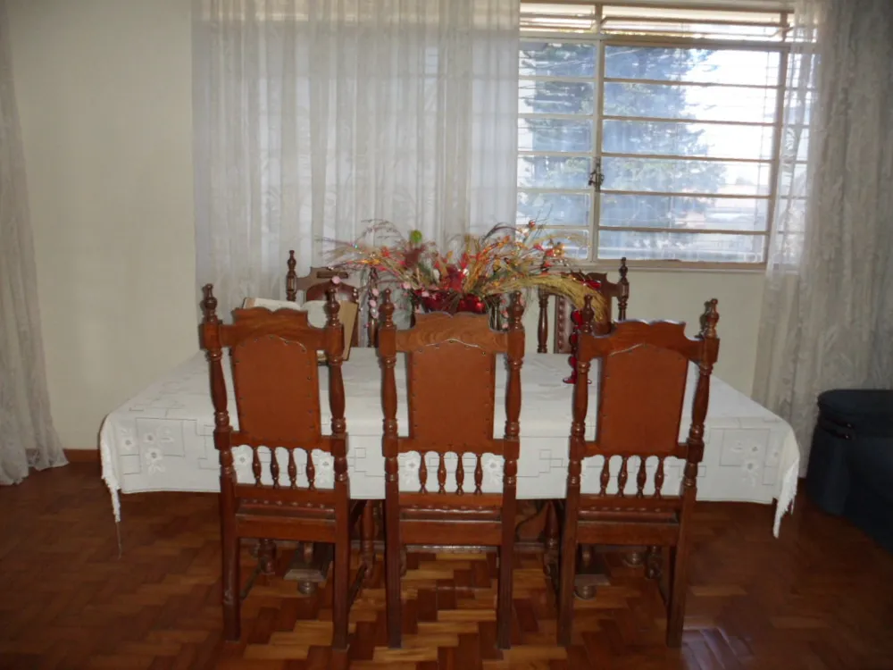 Casa, 5 quartos, 213 m² - Foto 2