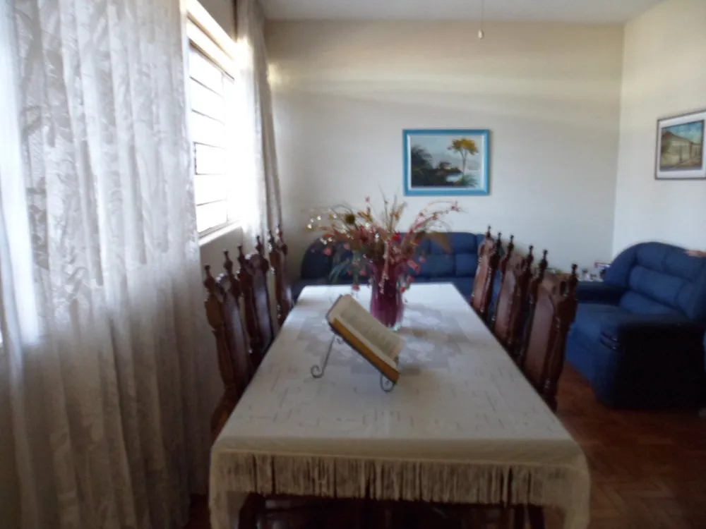 Casa, 5 quartos, 213 m² - Foto 3