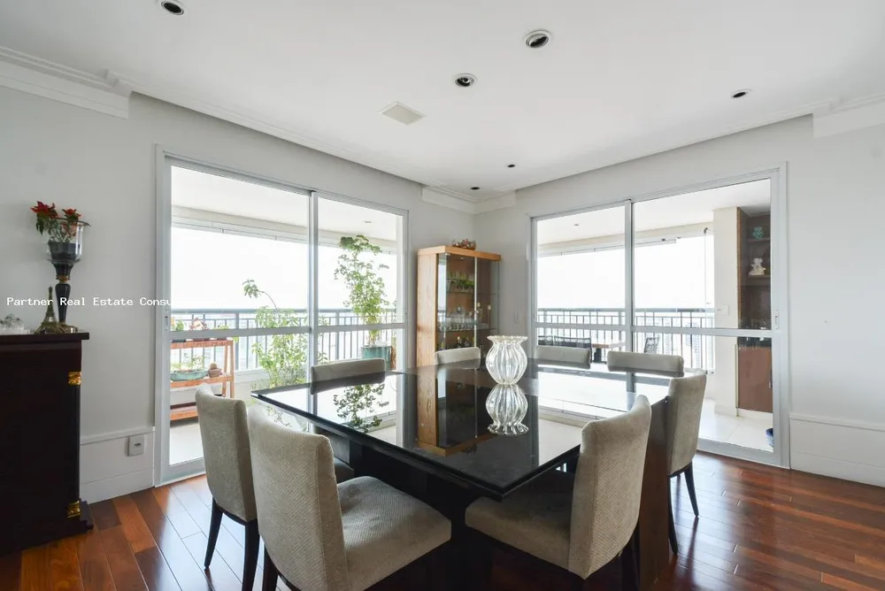 Apartamento, 4 quartos, 245 m² - Foto 1