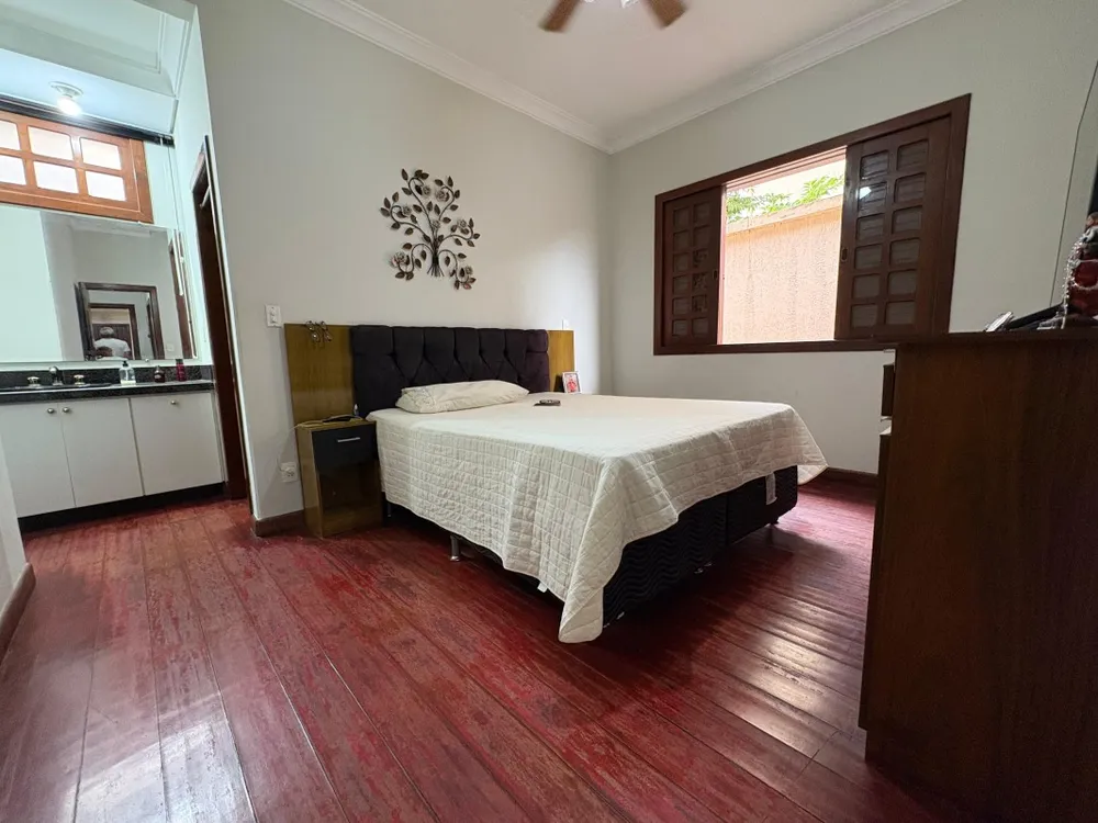 Casa, 4 quartos, 384 m² - Foto 2