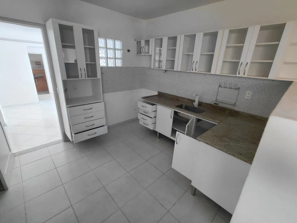 Casa, 3 quartos, 180 m² - Foto 4
