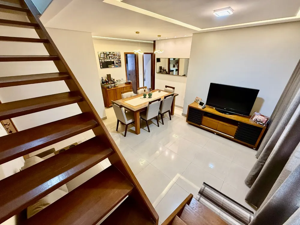 Cobertura, 3 quartos, 180 m² - Foto 2