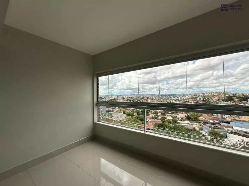 Apartamento, 4 quartos, 220 m² - Foto 1