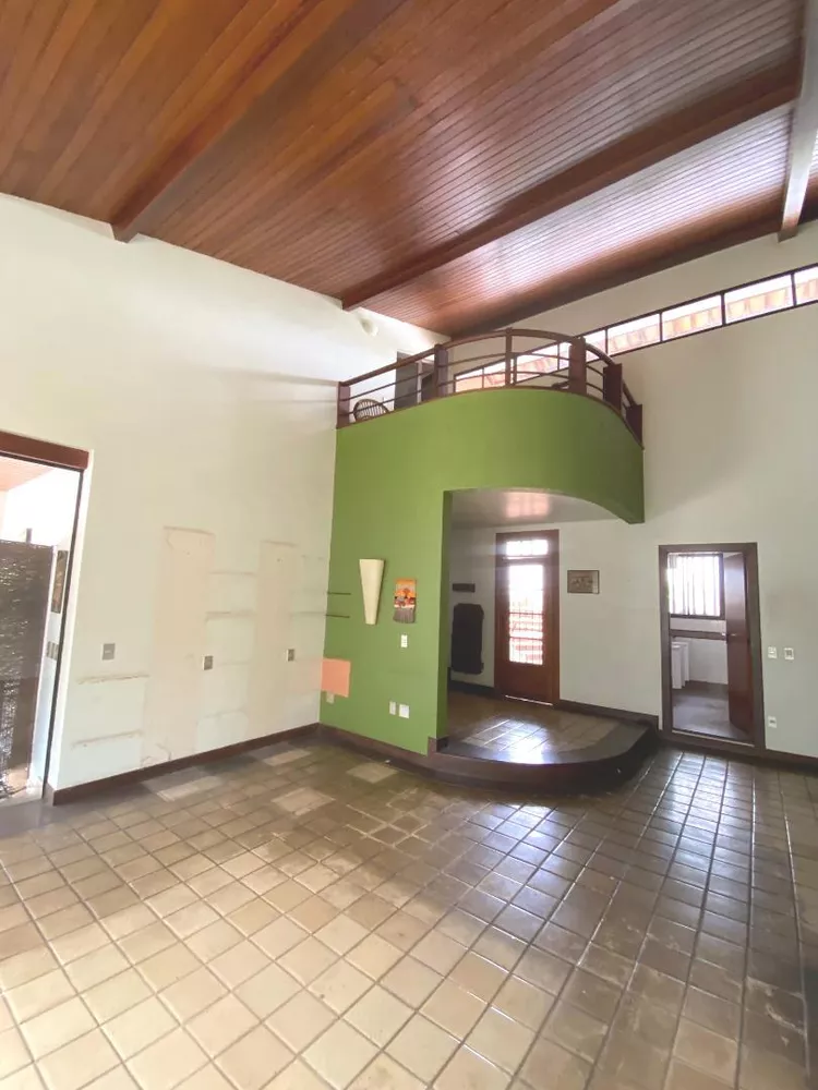 Casa à venda com 3 quartos, 611m² - Foto 3