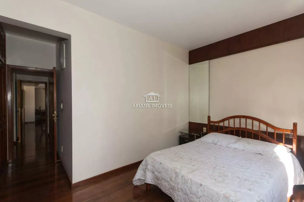 Apartamento à venda com 4 quartos, 152m² - Foto 6