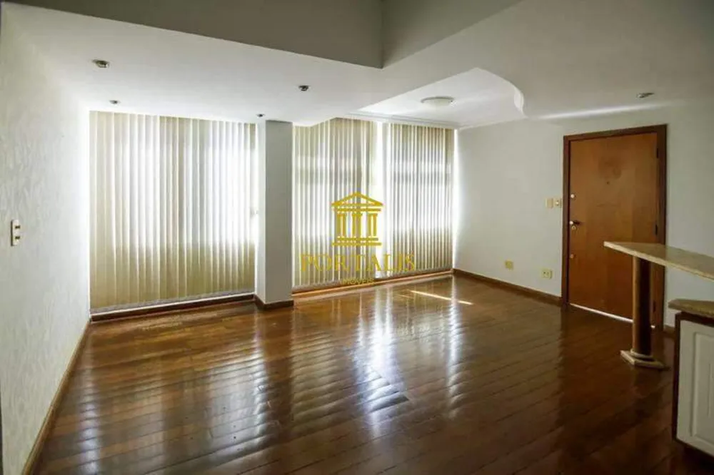 Apartamento, 3 quartos, 119 m² - Foto 1