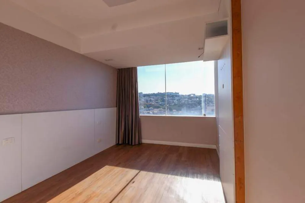 Apartamento, 3 quartos, 175 m² - Foto 4