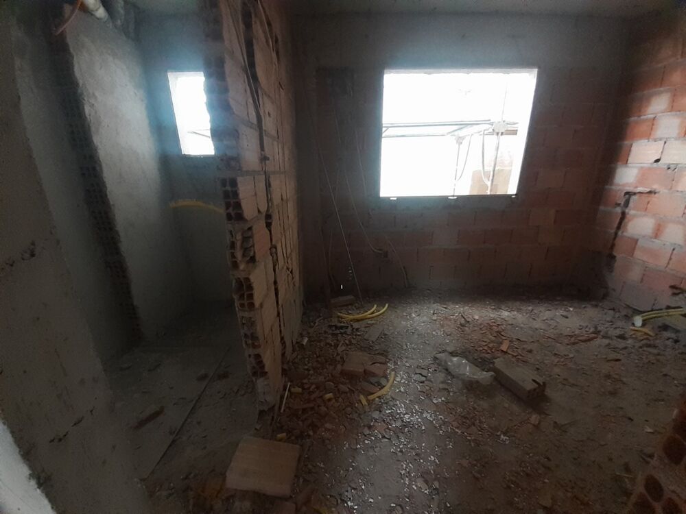 Cobertura à venda com 4 quartos, 200m² - Foto 5