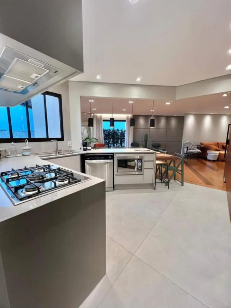 Apartamento, 3 quartos, 174 m² - Foto 1