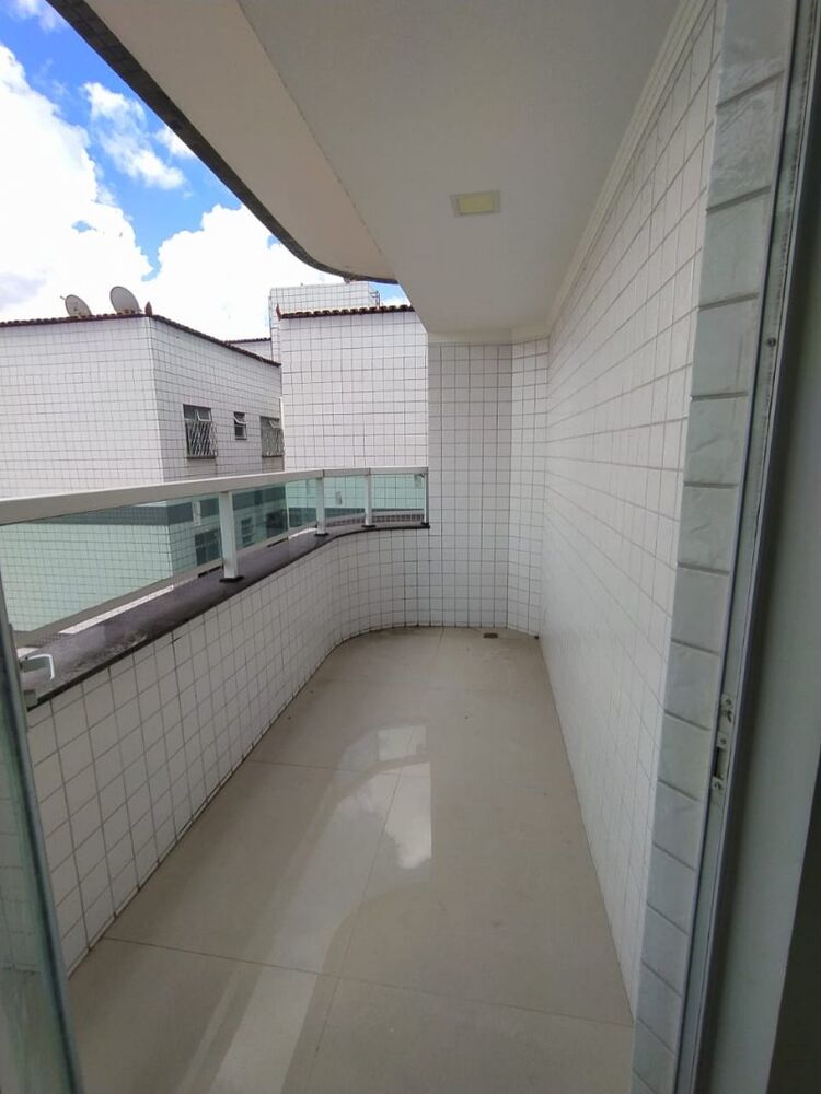 Apartamento à venda com 3 quartos, 90m² - Foto 8