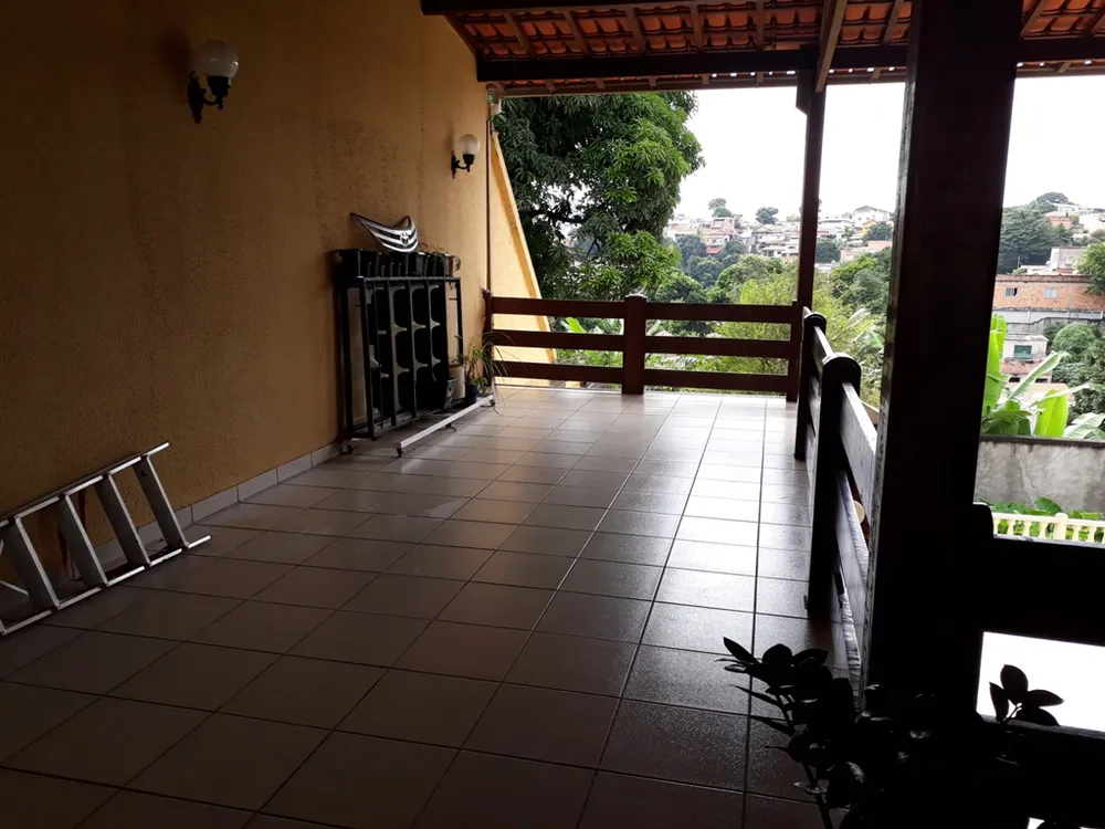 Casa, 3 quartos, 231 m² - Foto 3