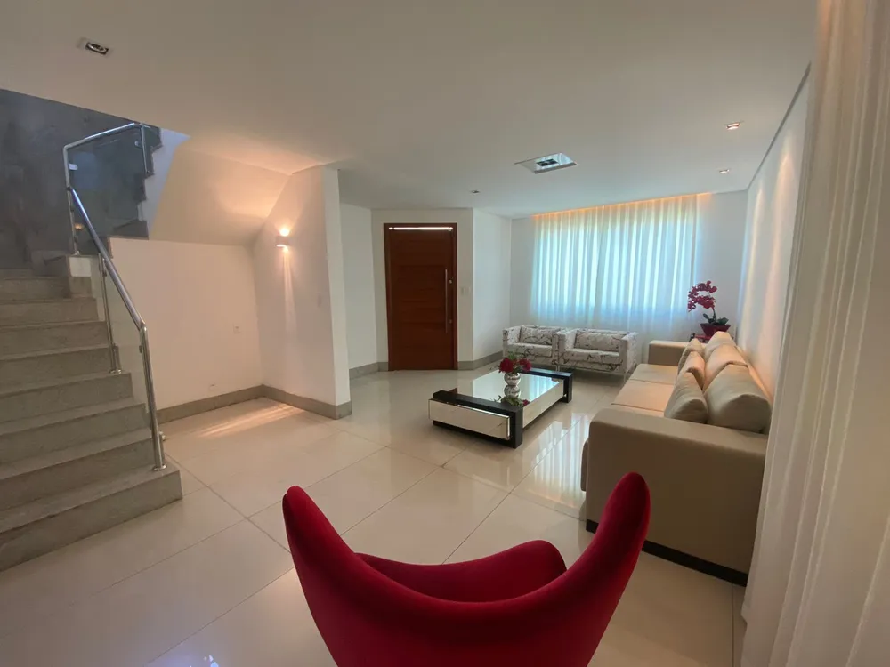 Casa, 3 quartos, 190 m² - Foto 1