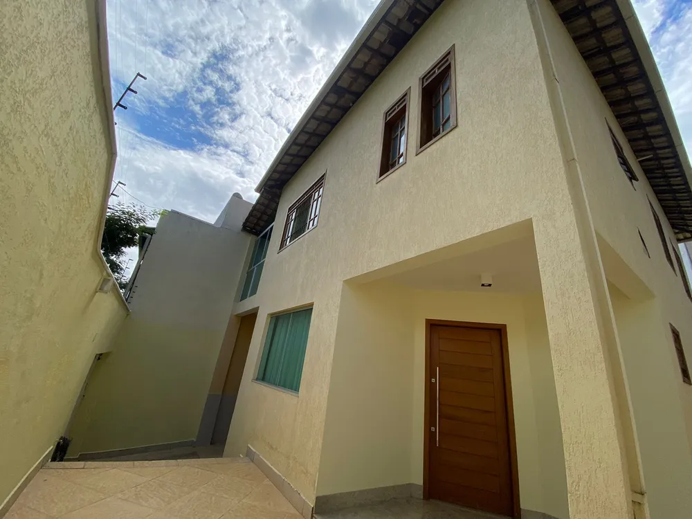 Casa, 3 quartos, 190 m² - Foto 2