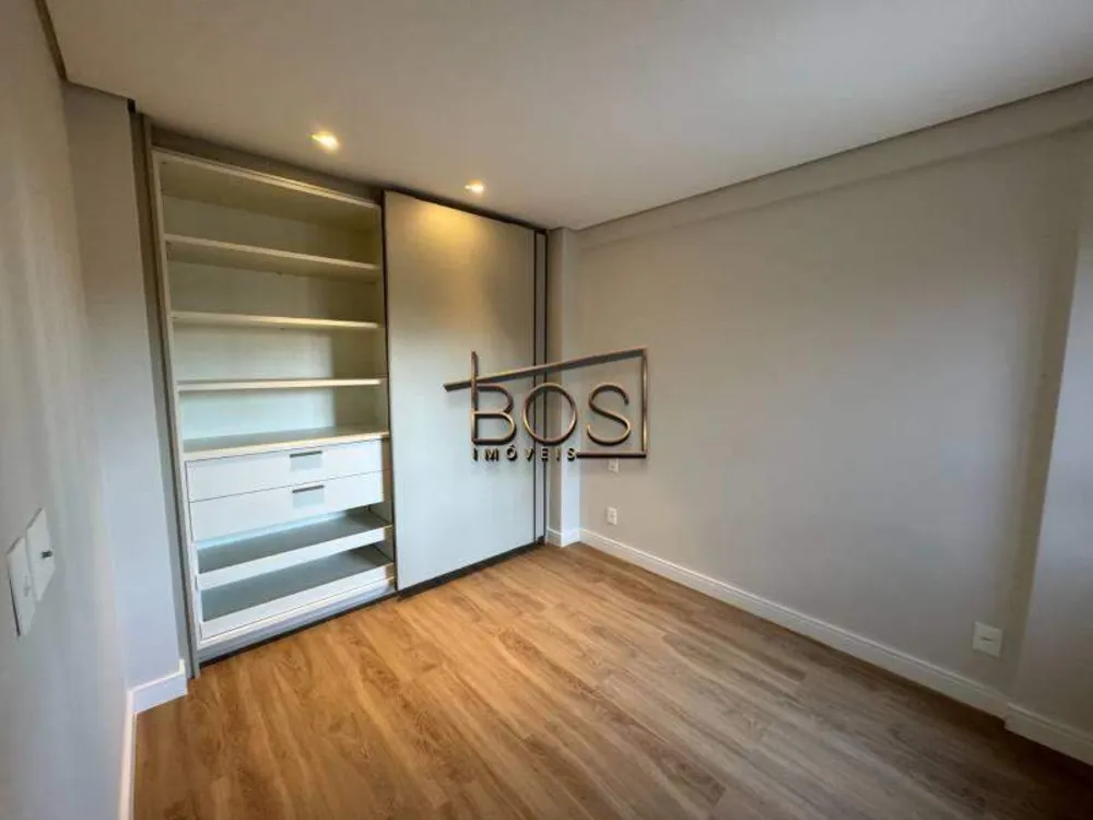 Apartamento, 3 quartos, 138 m² - Foto 4