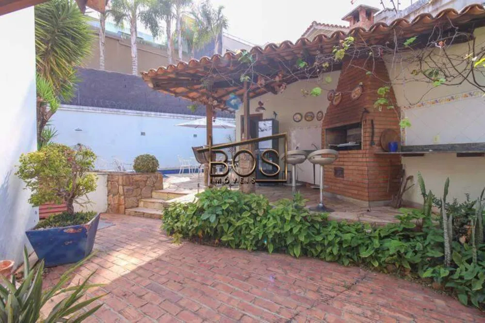 Apartamento, 3 quartos, 138 m² - Foto 1