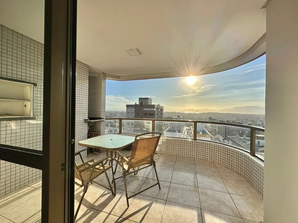 Apartamento, 3 quartos, 177 m² - Foto 2