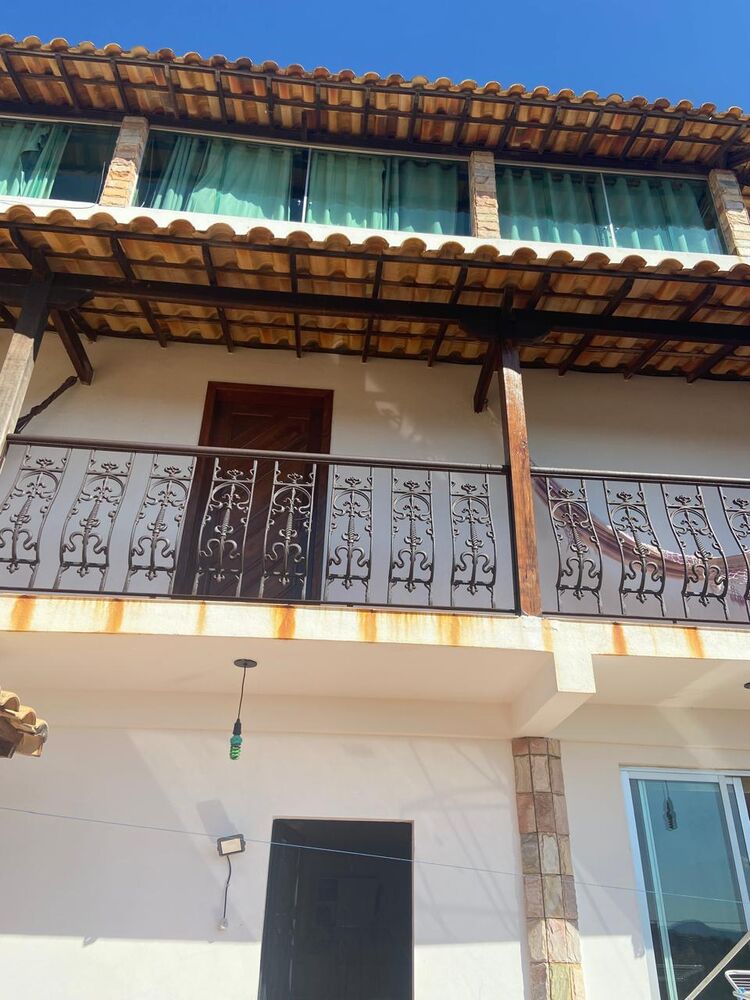 Casa para alugar com 3 quartos, 300m² - Foto 1